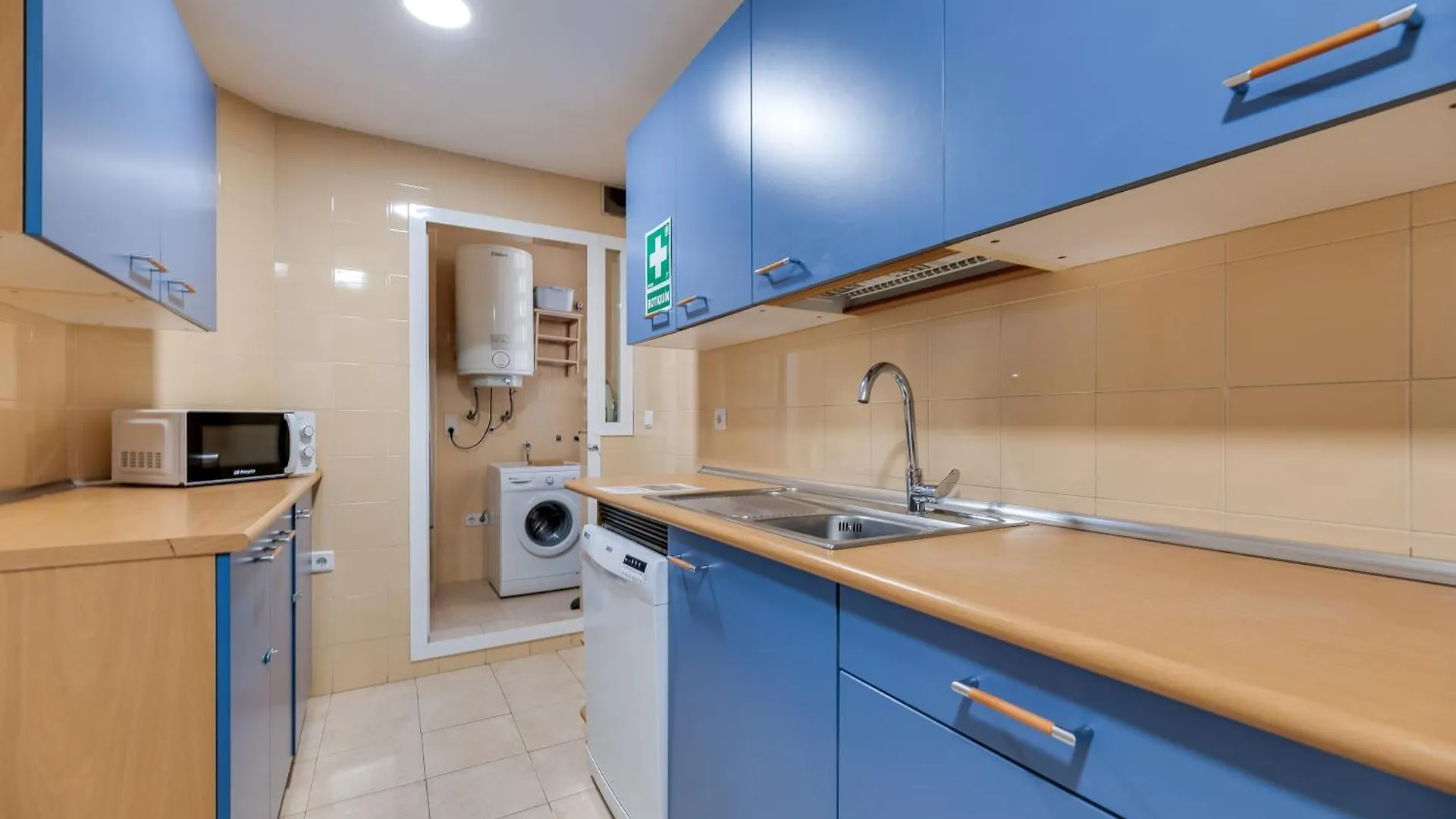 Aguamarina Gamonal Apartment Marbella